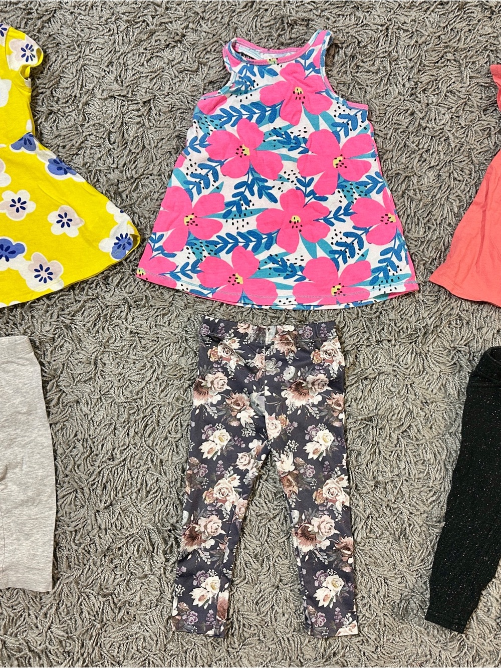 Cat & Jack Girls Floral Leggings in Navy and Pink